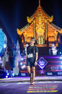 BIB: 441, 9400
                            <button type="button" onclick="openModal(22646298)" class="btn btn-primary btn-sm float-right btn-popup" data-toggle="modal" data-target=".modal-high-quality">
                        <i class="fas fa-shopping-cart"></i> Add to Cart
                    </button>
                                            <button type="button" onclick="isThisMe(22646298, true)" class="btn btn-success btn-sm float-right btn-popup btn-isme hidden" data-toggle="tooltip" data-placement="bottom" title="นี่คือรูปของคุณใช่ไหม คลิกที่นี่เพื่อเอาเข้าอัลบั้ม">
                        <i class="fas fa-plus"></i> Add to album
                    </button>
                    <button type="button" onclick="isThisMe(22646298, false)" class="btn btn-warning btn-sm float-right btn-popup btn-isnotme hidden">
                        <i class="fas fa-ban"></i> Remove from album
                    </button>